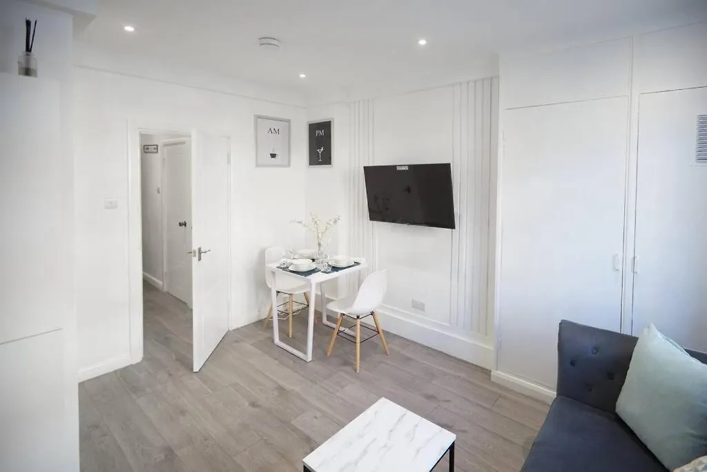Butterbridge Apartment London