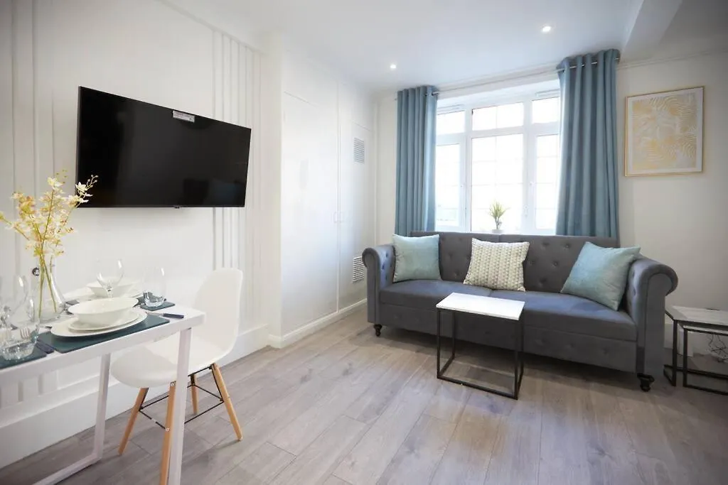Butterbridge Apartment London