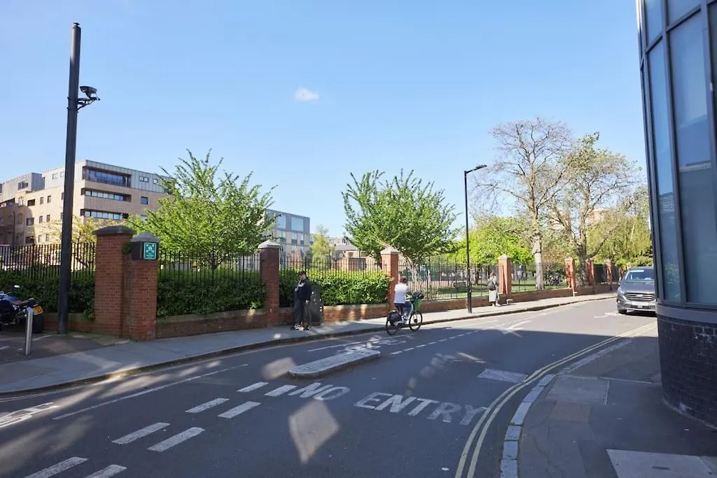 Butterbridge Apartment London